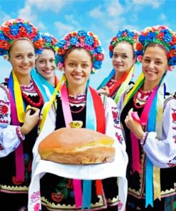 Ukrainian Girls With Headflowers diamond painting