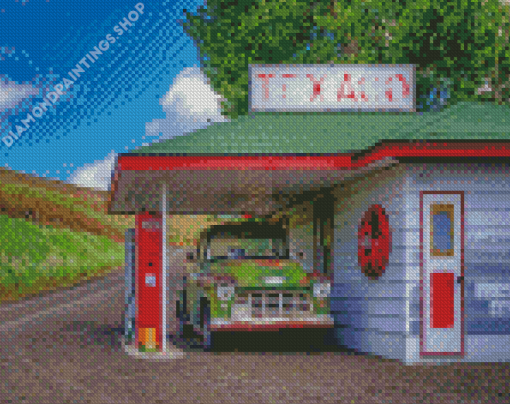 Vintage Old Gas Station Truck Diamond Paintings