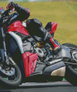 Ducati Streetfighter Driver Motorcycle Race Diamond Paintings